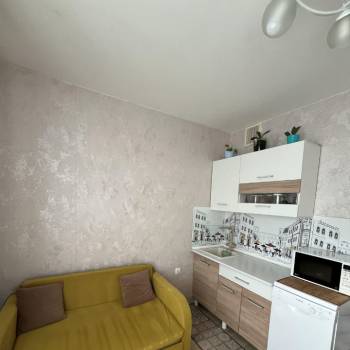 Продается 1-комнатная квартира, 41 м²
