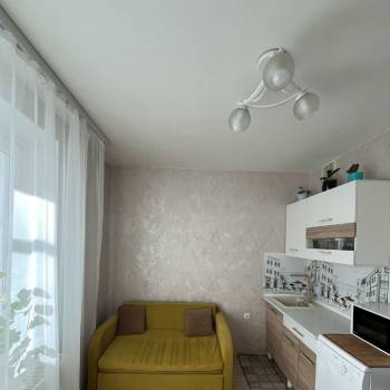 Продается 1-комнатная квартира, 41 м²