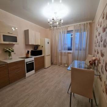 Сдается 1-комнатная квартира, 45 м²
