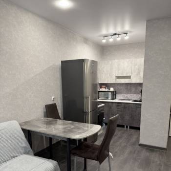 Сдается 1-комнатная квартира, 41 м²