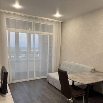 Сдается 1-комнатная квартира, 41 м²