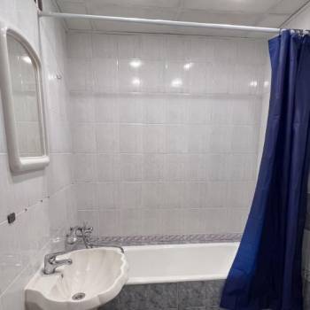 Сдается 2-х комнатная квартира, 65 м²
