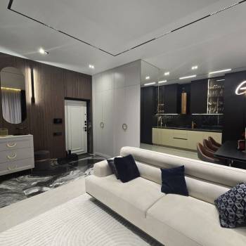Продается 2-х комнатная квартира, 100 м²
