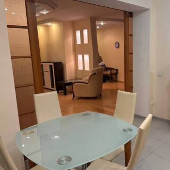 Сдается Многокомнатная квартира, 109 м²