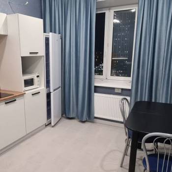 Сдается 2-х комнатная квартира, 59 м²