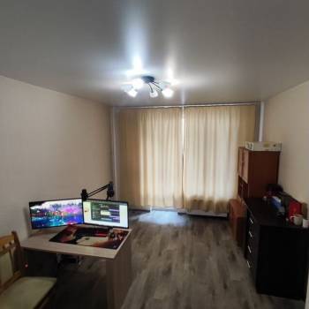 Продается 1-комнатная квартира, 35 м²