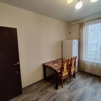 Продается 1-комнатная квартира, 35 м²