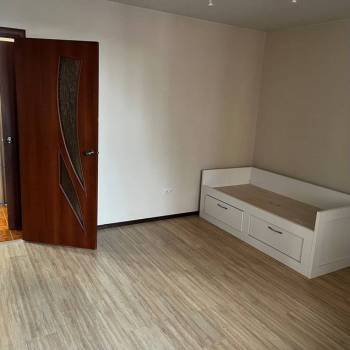 Продается 1-комнатная квартира, 52,9 м²