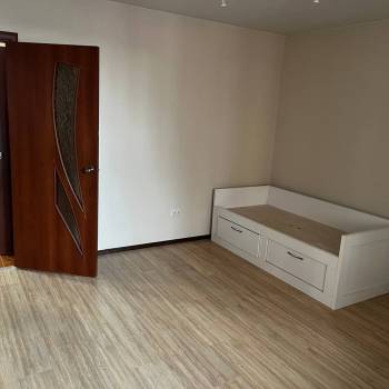 Продается 1-комнатная квартира, 52,9 м²
