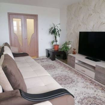Продается Многокомнатная квартира, 82,2 м²