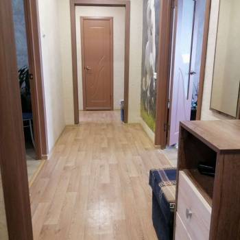 Продается Многокомнатная квартира, 82,2 м²
