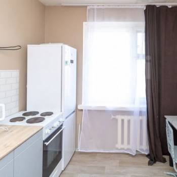 Продается 1-комнатная квартира, 38 м²