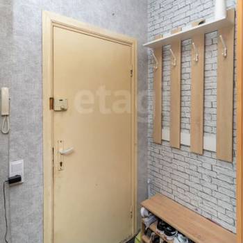 Продается 1-комнатная квартира, 38 м²