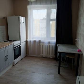 Продается 1-комнатная квартира, 38 м²