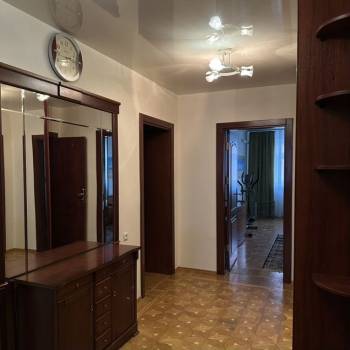 Продается 2-х комнатная квартира, 101,1 м²