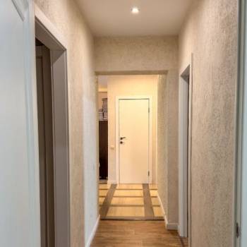 Продается Многокомнатная квартира, 97 м²
