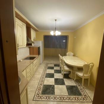 Сдается Многокомнатная квартира, 120 м²