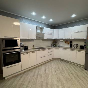 Продается 3-х комнатная квартира, 84 м²