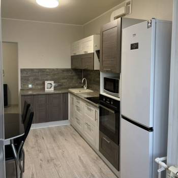 Сдается 1-комнатная квартира, 35 м²