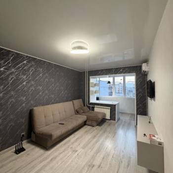 Сдается 1-комнатная квартира, 35 м²