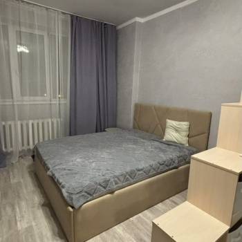 Сдается 1-комнатная квартира, 39 м²