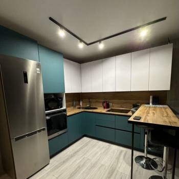 Продается 1-комнатная квартира, 42,5 м²