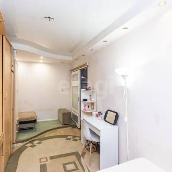Продается 3-х комнатная квартира, 61,9 м²