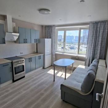 Продается 1-комнатная квартира, 39,5 м²