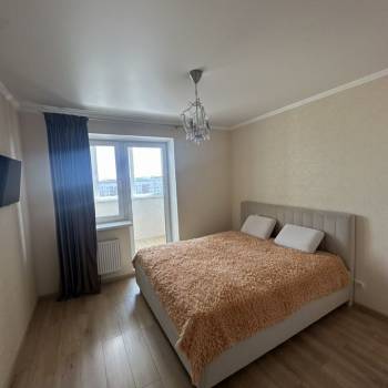 Сдается 1-комнатная квартира, 47 м²