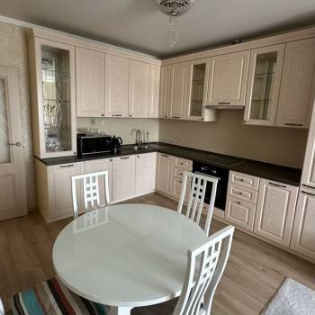 Сдается 1-комнатная квартира, 47 м²