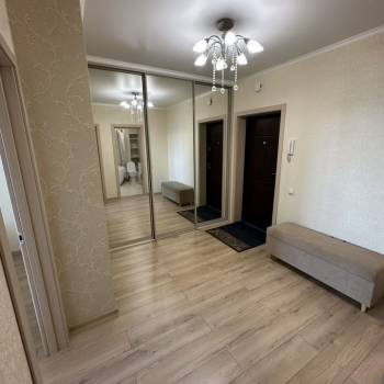 Сдается 1-комнатная квартира, 47 м²