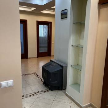 Сдается Многокомнатная квартира, 118 м²