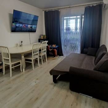 Продается 3-х комнатная квартира, 57,3 м²