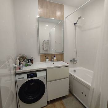Продается 3-х комнатная квартира, 57,3 м²