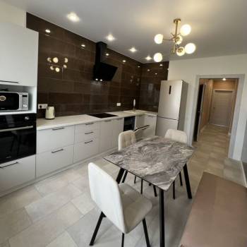 Сдается 2-х комнатная квартира, 65,9 м²