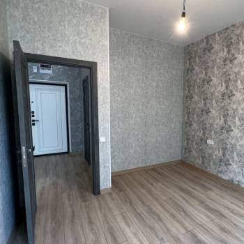 Продается 1-комнатная квартира, 40,4 м²