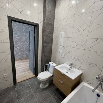Продается 1-комнатная квартира, 40,4 м²