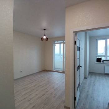 Продается 1-комнатная квартира, 35 м²
