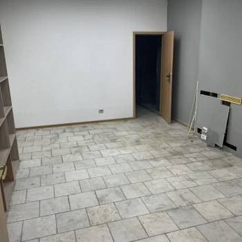 Сдается Нежилое помещение, 37 м²