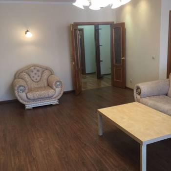 Продается 3-х комнатная квартира, 104,3 м²