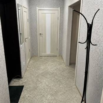 Продается 1-комнатная квартира, 49,3 м²