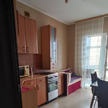 Продается 1-комнатная квартира, 40,5 м²
