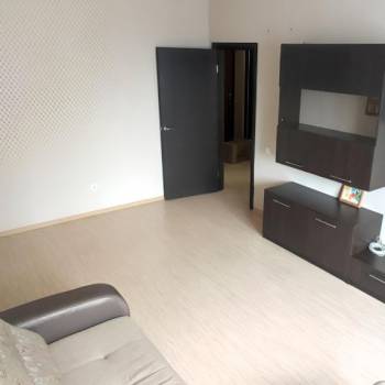 Продается 1-комнатная квартира, 40,5 м²