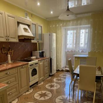 Сдается 2-х комнатная квартира, 61 м²