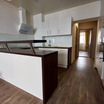 Продается 2-х комнатная квартира, 61,2 м²