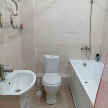 Продается 1-комнатная квартира, 36 м²