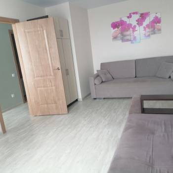 Продается 1-комнатная квартира, 36 м²