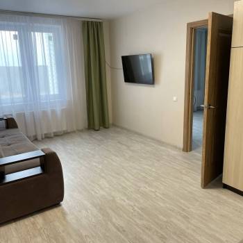 Продается 1-комнатная квартира, 36 м²
