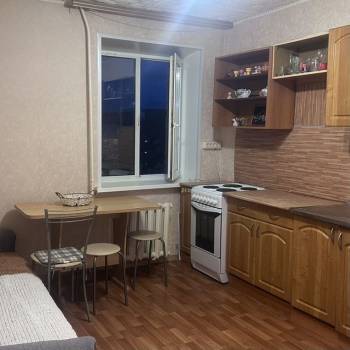 Продается 1-комнатная квартира, 35 м²