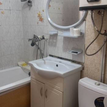Продается 1-комнатная квартира, 35 м²
